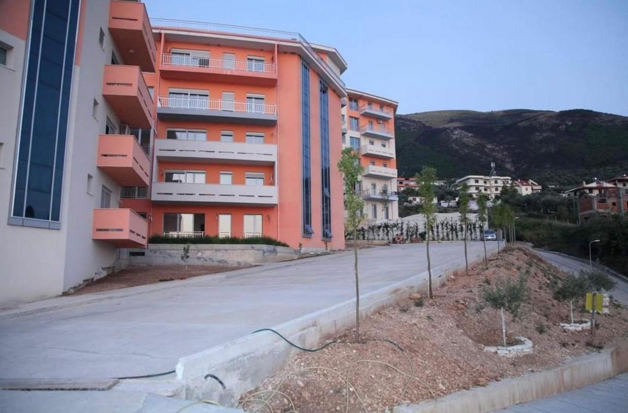 Arber'S Apartment Wlora Zewnętrze zdjęcie