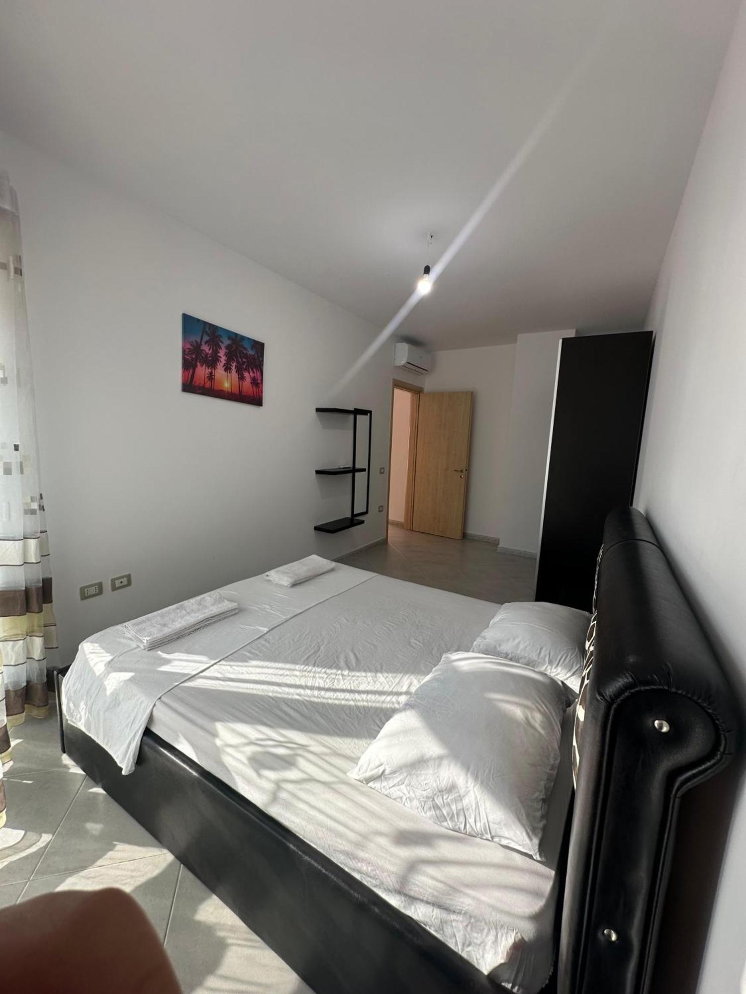 Arber'S Apartment Wlora Zewnętrze zdjęcie