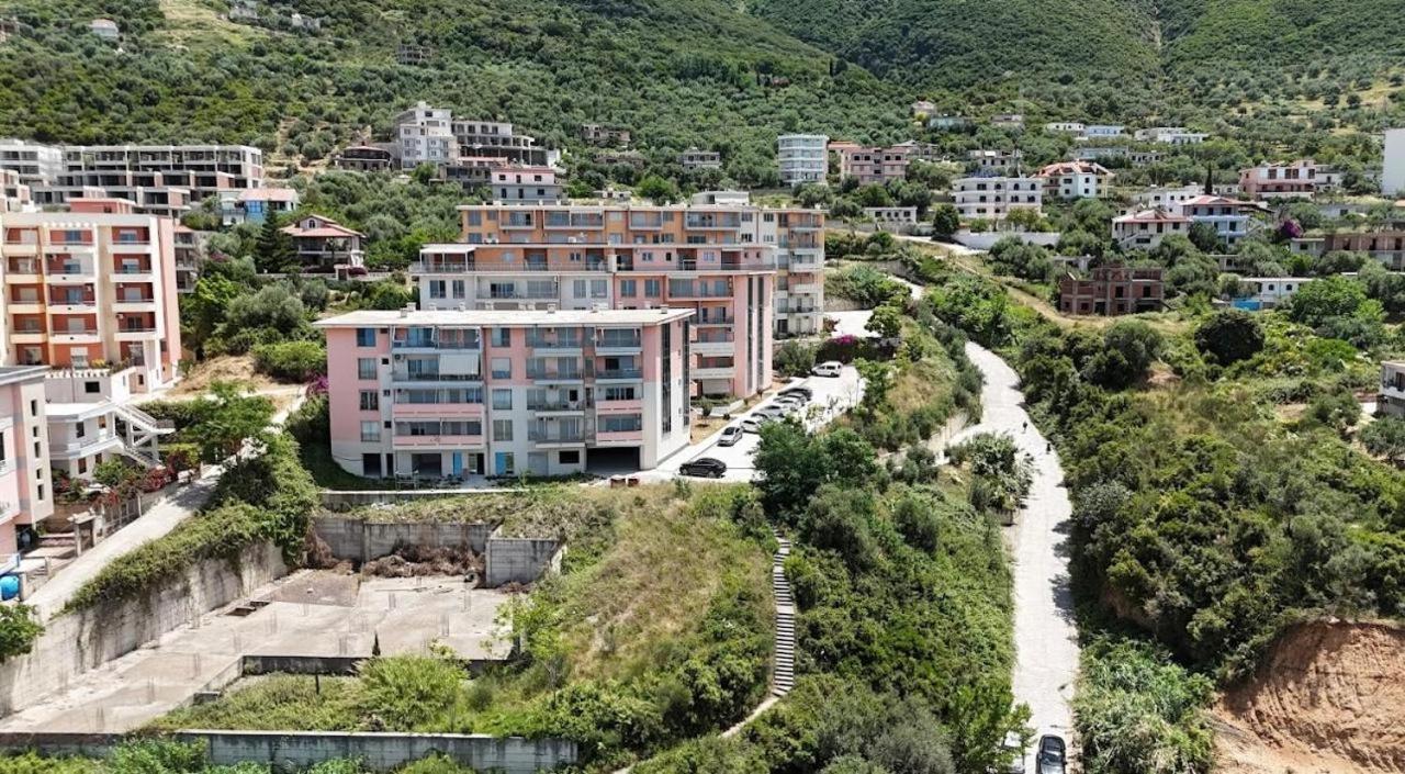 Arber'S Apartment Wlora Zewnętrze zdjęcie
